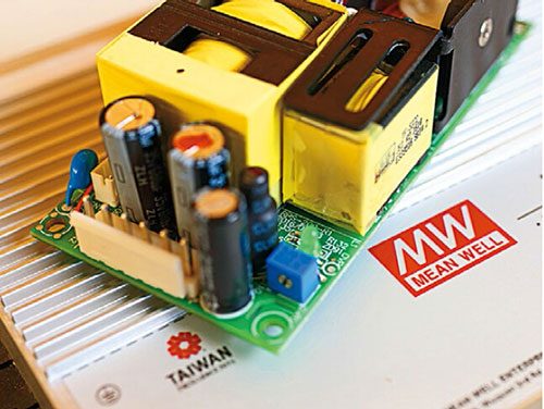 bb平台体育艾弗森电源营收破两百亿新台币